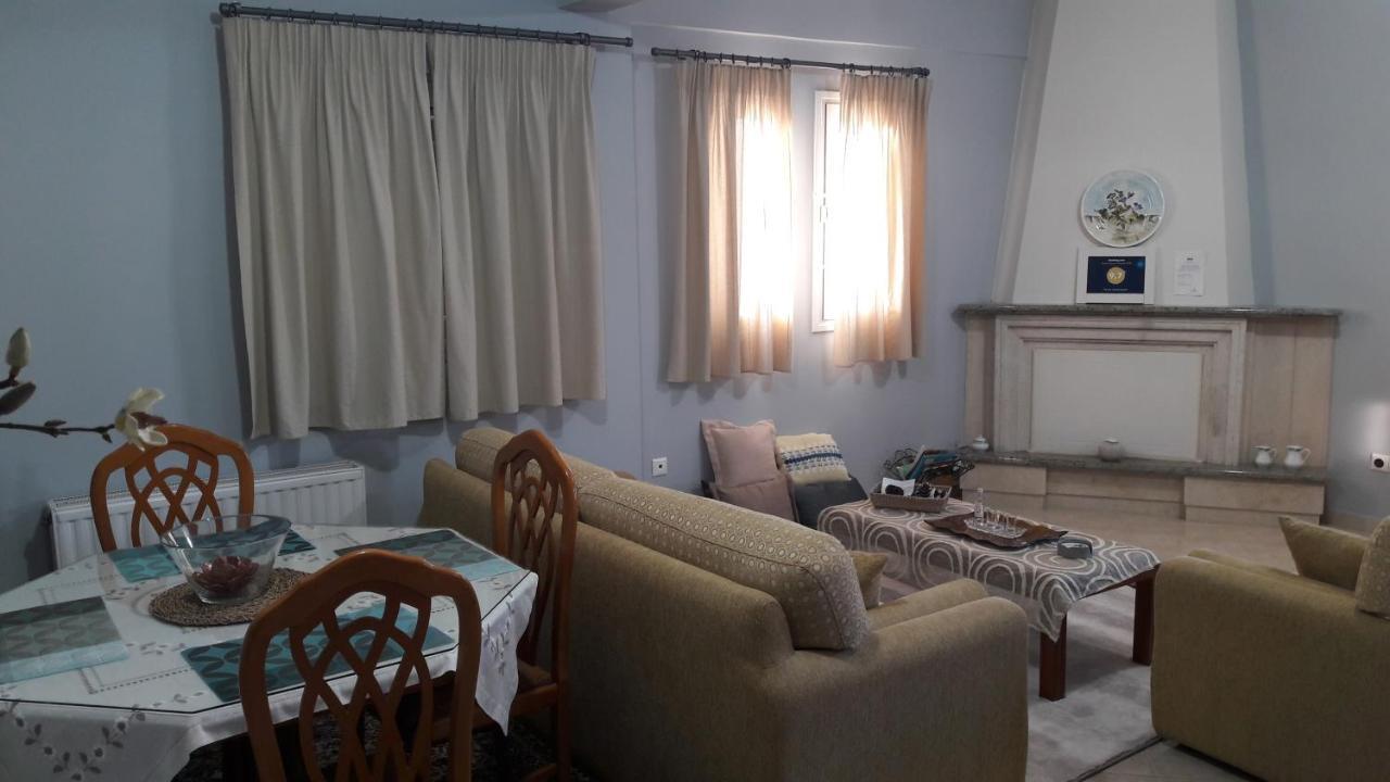 Family Apartments Missolonghi Ngoại thất bức ảnh