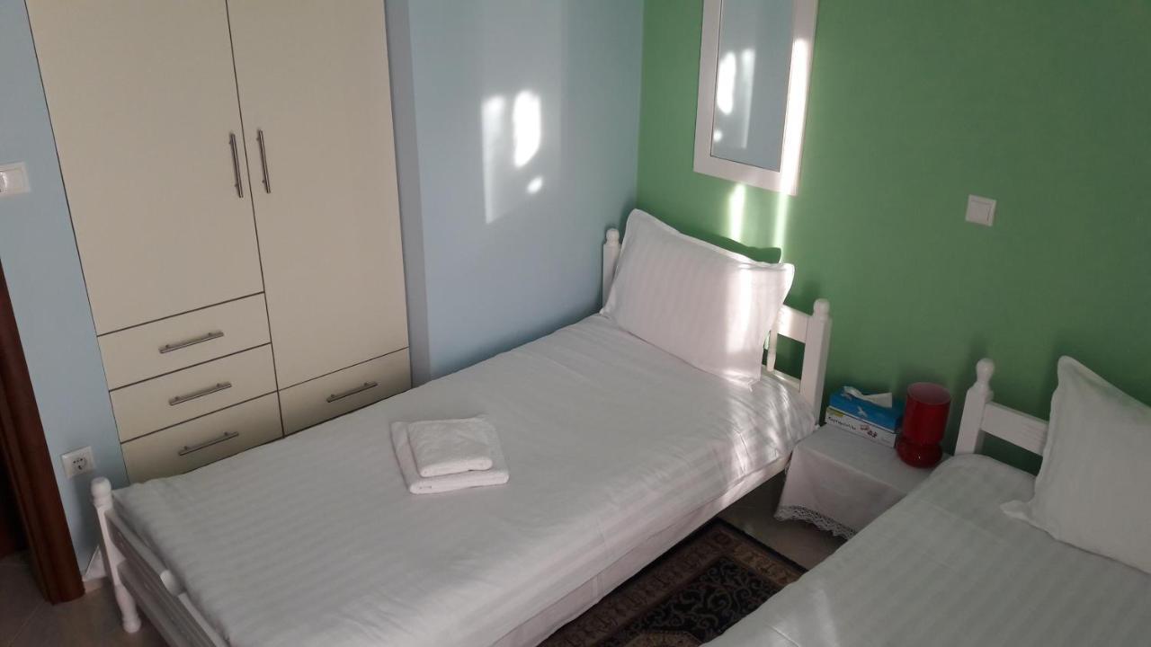 Family Apartments Missolonghi Ngoại thất bức ảnh